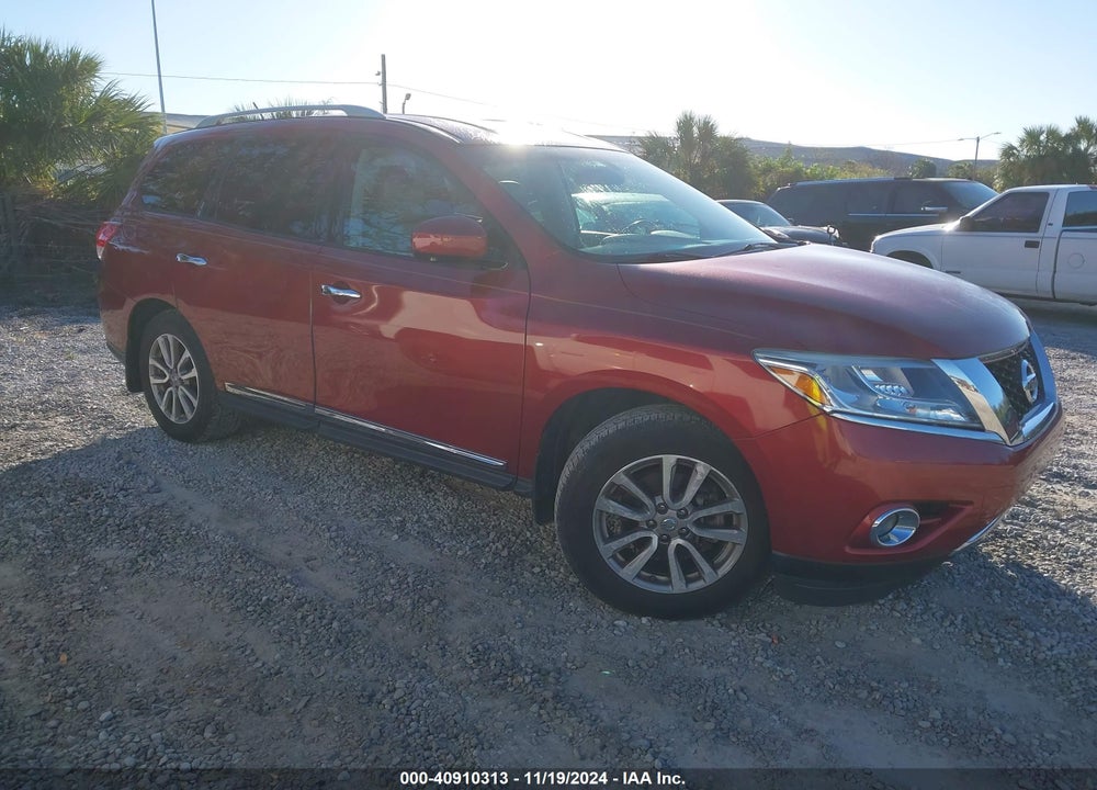 2015 NISSAN PATHFINDER SL VIN: 5N1AR2MN7FC638468