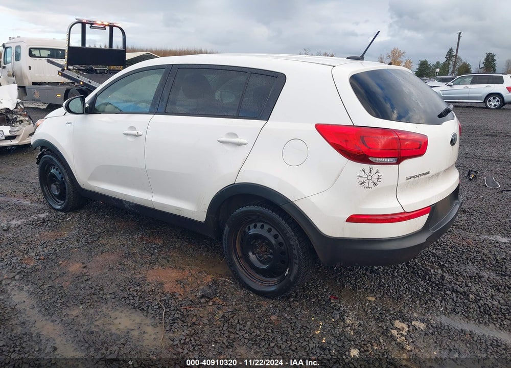 2016 KIA SPORTAGE LX VIN: KNDPBCAC2G7869607