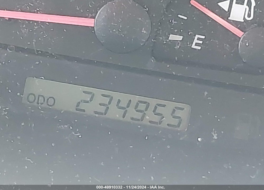 2004 TOYOTA CAMRY LE VIN: 4T1BE32K64U840918
