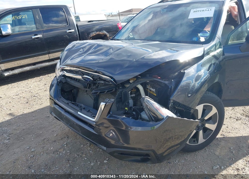 2017 SUBARU FORESTER 2.5I PREMIUM VIN: JF2SJAGC6HH500836