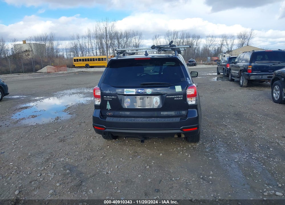 2017 SUBARU FORESTER 2.5I PREMIUM VIN: JF2SJAGC6HH500836