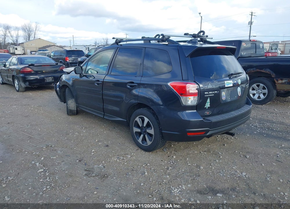 2017 SUBARU FORESTER 2.5I PREMIUM VIN: JF2SJAGC6HH500836