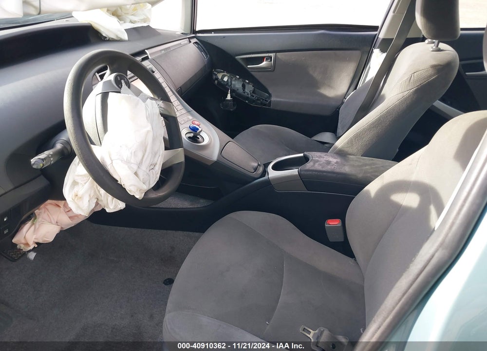2014 TOYOTA PRIUS PLUG-IN VIN: JTDKN3DP1E3052939