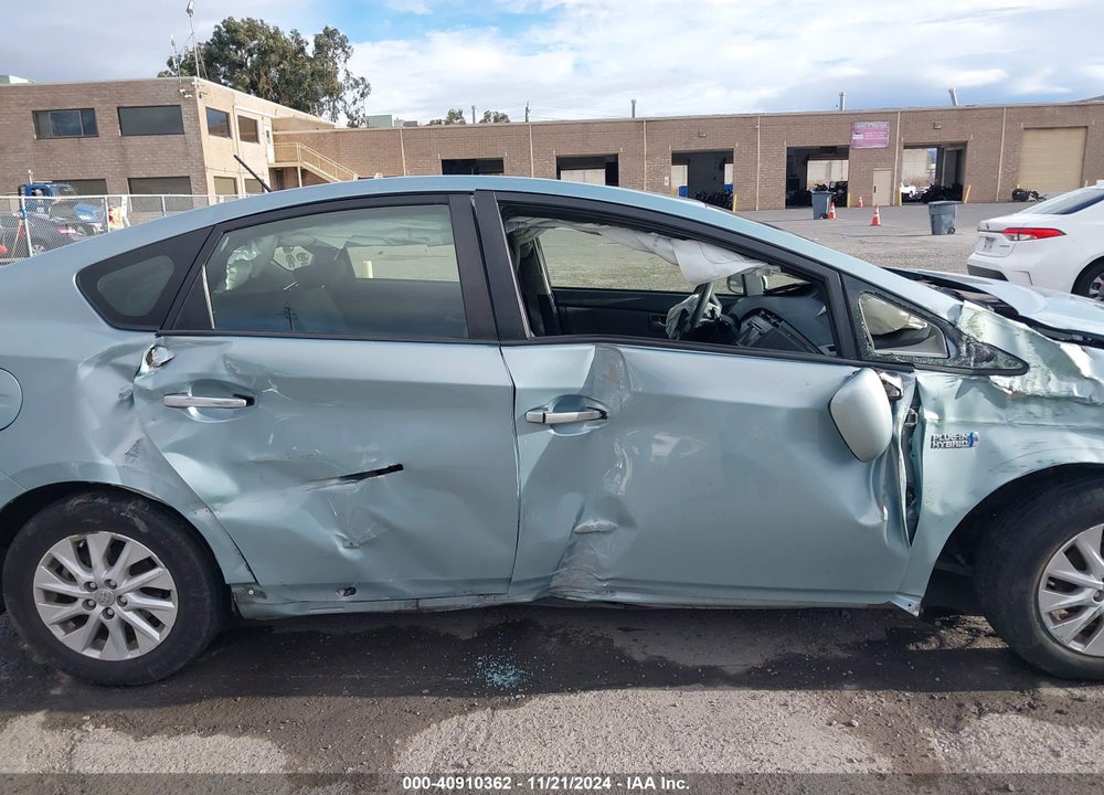 2014 TOYOTA PRIUS PLUG-IN VIN: JTDKN3DP1E3052939