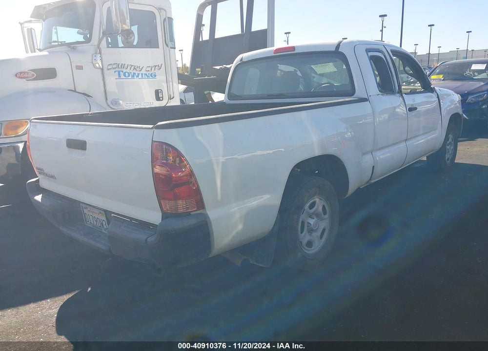 2015 TOYOTA TACOMA VIN: 5TFTX4CN4FX055560
