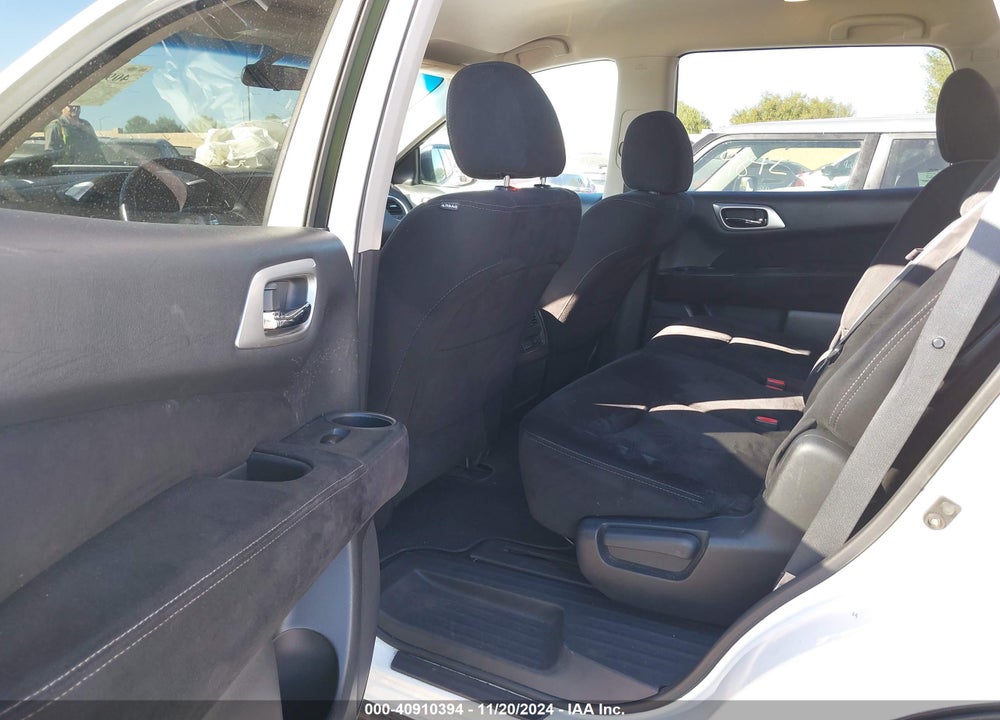 2014 NISSAN PATHFINDER SV VIN: 5N1AR2MN8EC630832