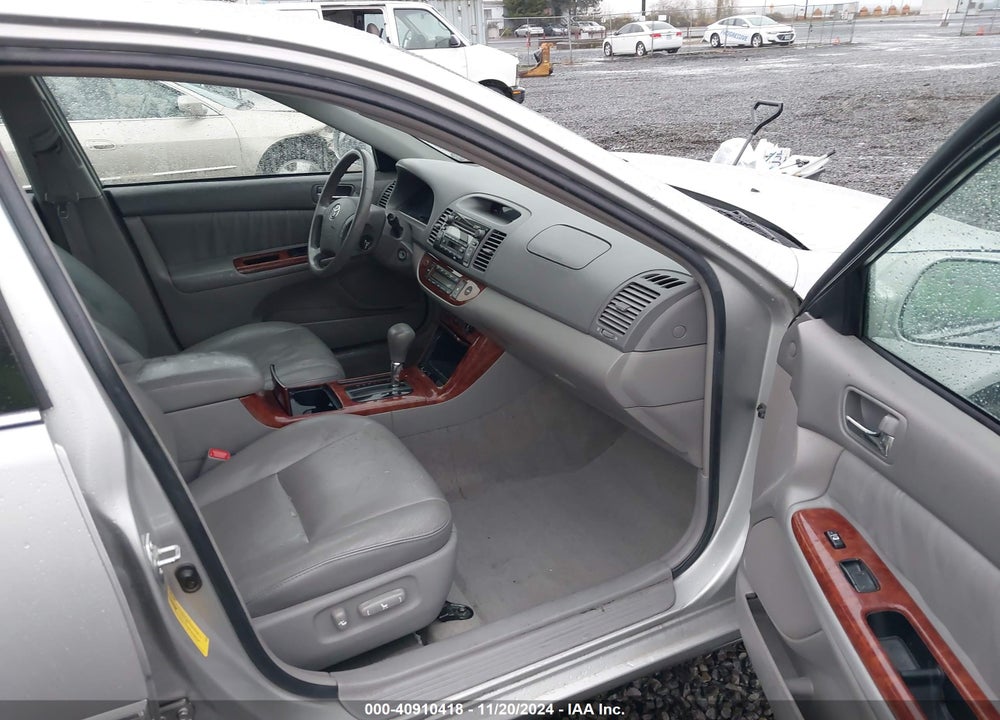 2006 TOYOTA CAMRY XLE VIN: 4T1BE30K86U130604