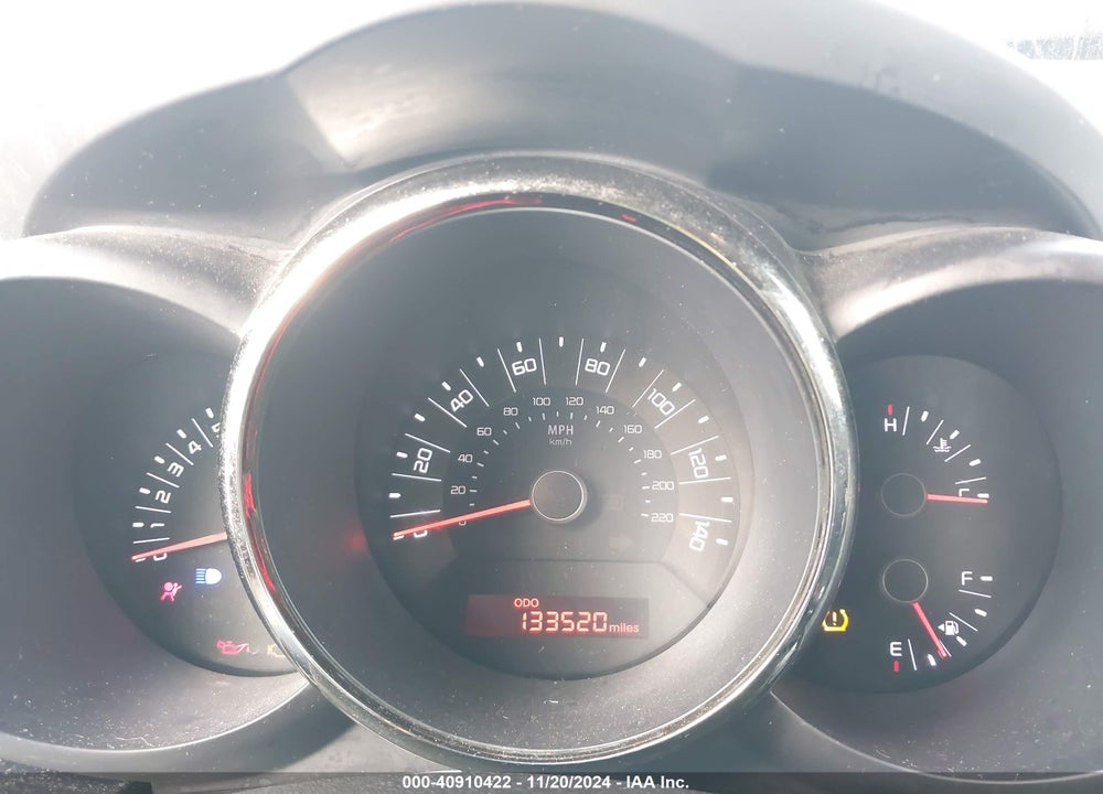 2011 KIA SOUL VIN: KNDJT2A23B7227099