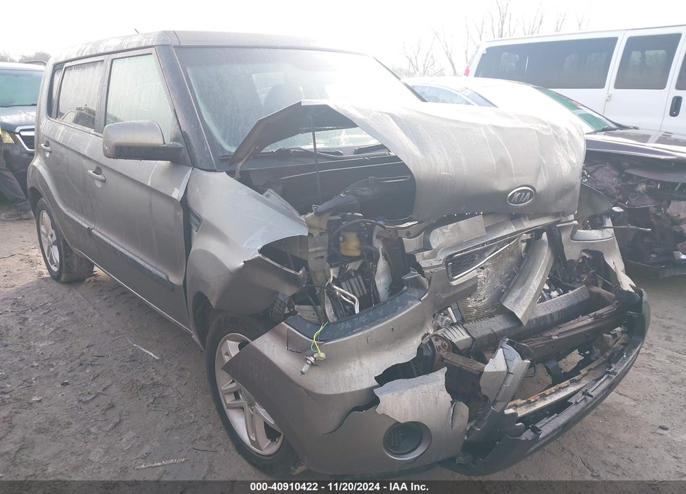 2011 KIA SOUL VIN: KNDJT2A23B7227099