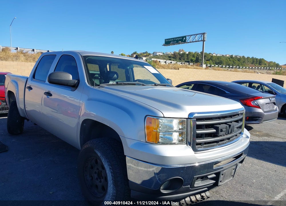 2011 GMC SIERRA 1500 SLE VIN: 3GTP1VE00BG185652