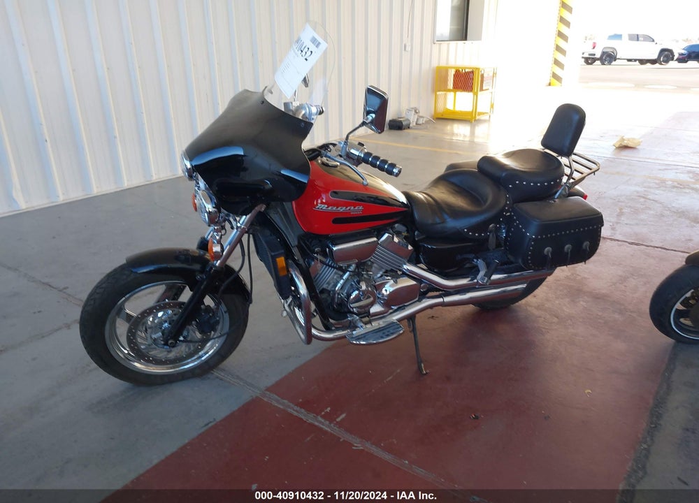 1996 HONDA VF750 CD VIN: JH2RC4335TM101342
