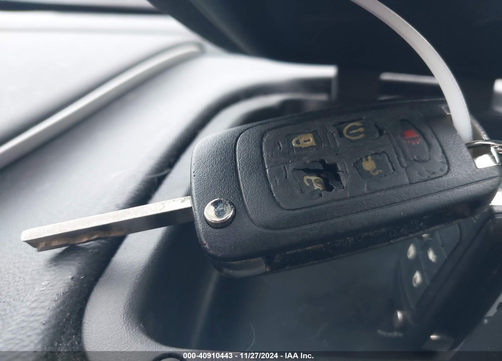 2015 CHEVROLET VOLT VIN: 1G1RA6E48FU113045