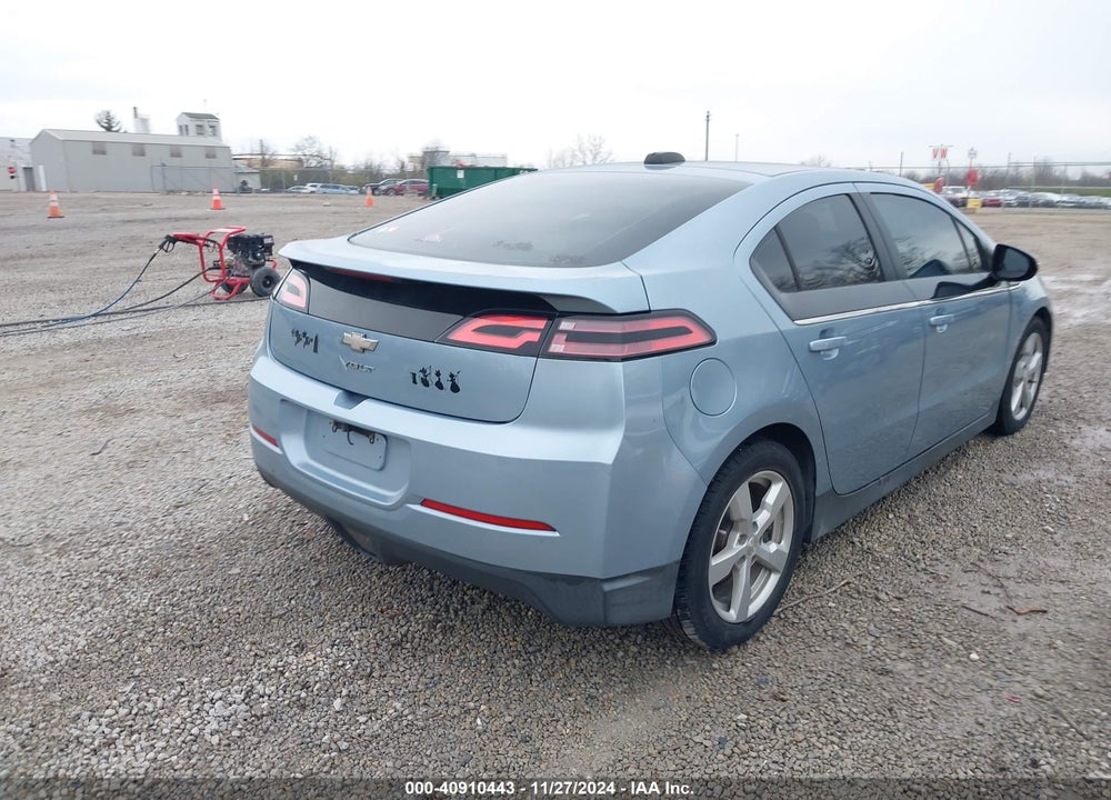 2015 CHEVROLET VOLT VIN: 1G1RA6E48FU113045