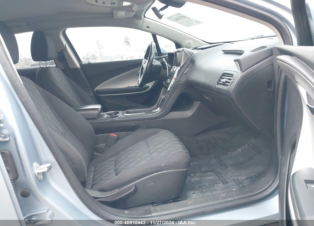 2015 CHEVROLET VOLT VIN: 1G1RA6E48FU113045