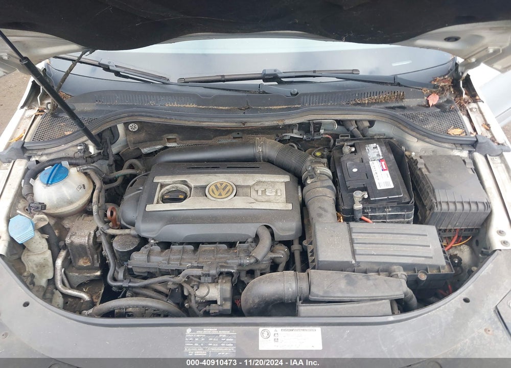 2010 VOLKSWAGEN CC SPORT VIN: WVWMP7AN4AE550371