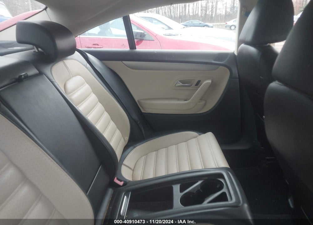 2010 VOLKSWAGEN CC SPORT VIN: WVWMP7AN4AE550371