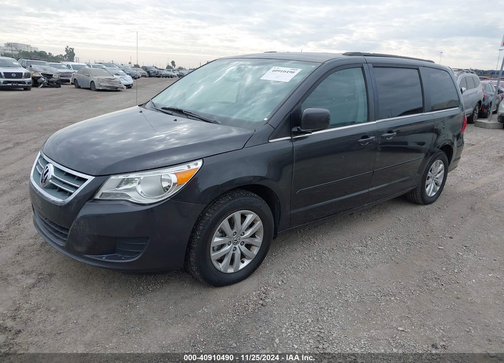 2012 VOLKSWAGEN ROUTAN SE VIN: 2C4RVABG7CR392221