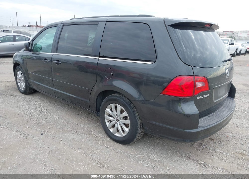 2012 VOLKSWAGEN ROUTAN SE VIN: 2C4RVABG7CR392221