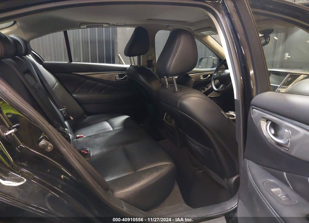 2017 INFINITI Q50 VIN: JN1EV7AR7HM833296