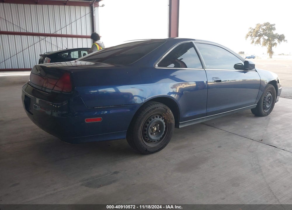 2001 HONDA ACCORD 2.3 LX VIN: 1HGCG32641A019322