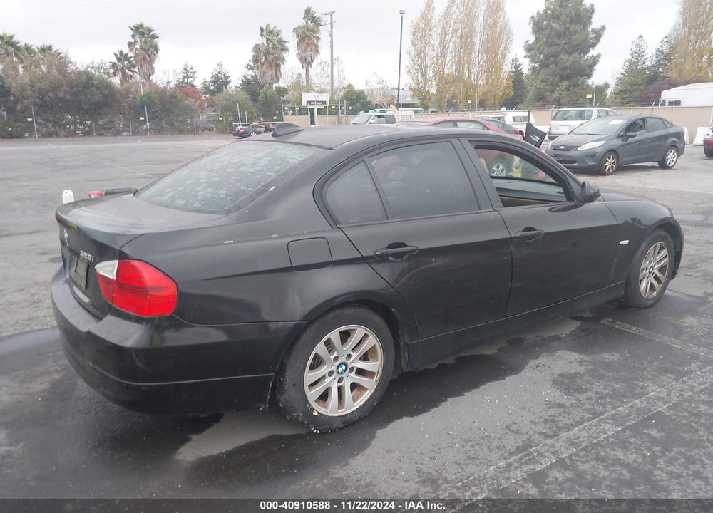 2007 BMW 328I VIN: WBAVA37547NL17683