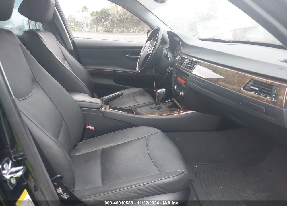 2007 BMW 328I VIN: WBAVA37547NL17683