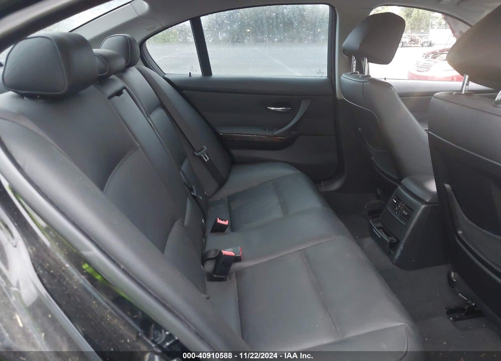 2007 BMW 328I VIN: WBAVA37547NL17683