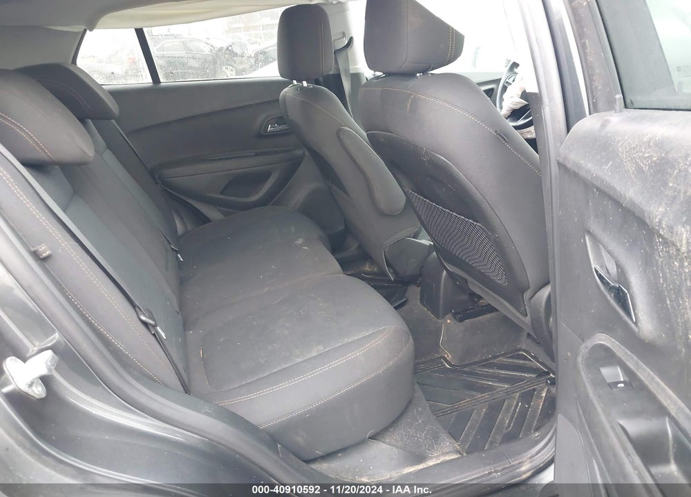 2020 CHEVROLET TRAX FWD LS VIN: 3GNCJKSBXLL123162