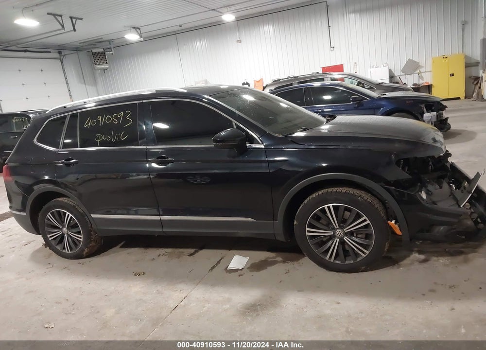 2019 VOLKSWAGEN TIGUAN 2.0T SE/2.0T SEL/2.0T SEL R-LINE/2.0T SEL R-LINE BLACK VIN: 3VV2B7AX2KM021277