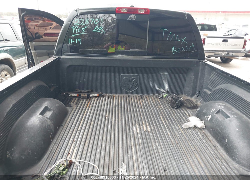 2007 DODGE RAM 1500 SLT VIN: 1D7HA18267S228701