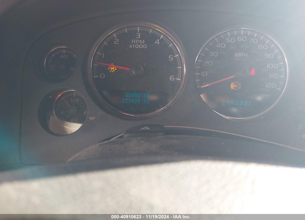 2007 CHEVROLET TAHOE LT VIN: 1GNFK130X7R173852