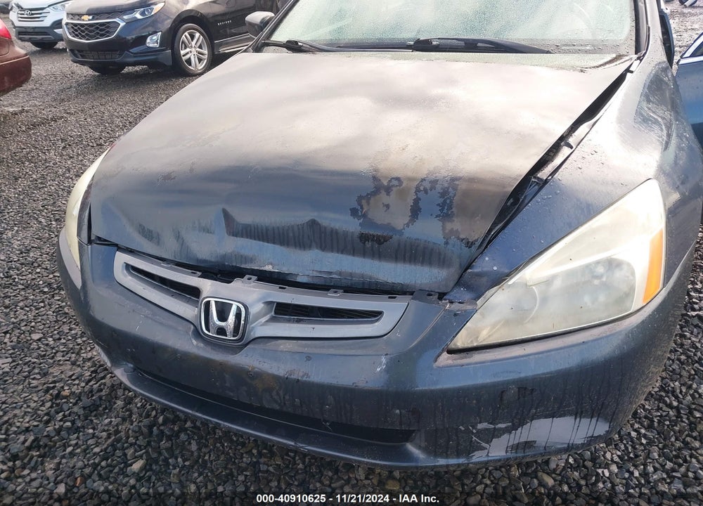 2004 HONDA ACCORD 2.4 EX VIN: 1HGCM56804A090649