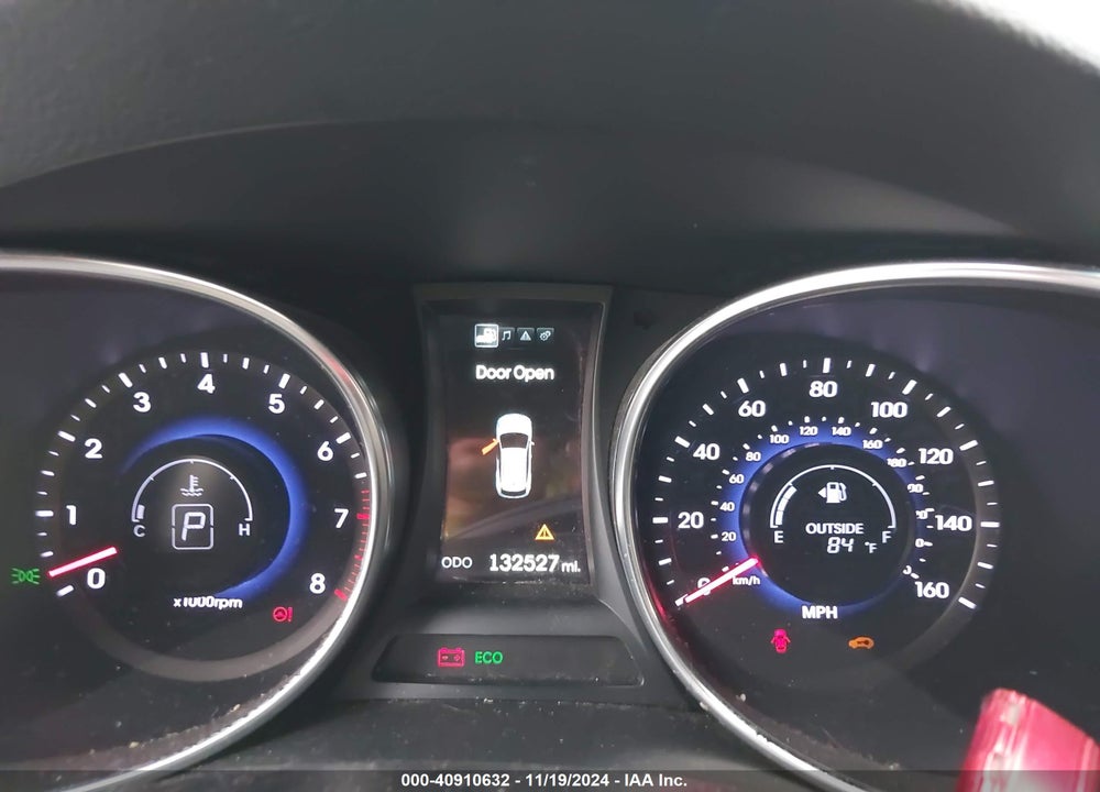 2015 HYUNDAI SANTA FE SPORT 2.4L VIN: 5XYZU3LB9FG305302