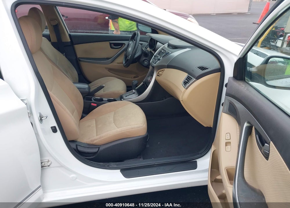 2013 HYUNDAI ELANTRA GLS VIN: 5NPDH4AE4DH452179