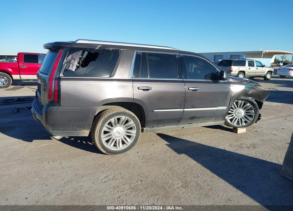 2016 CADILLAC ESCALADE PLATINUM VIN: 1GYS4DKJ9GR113746