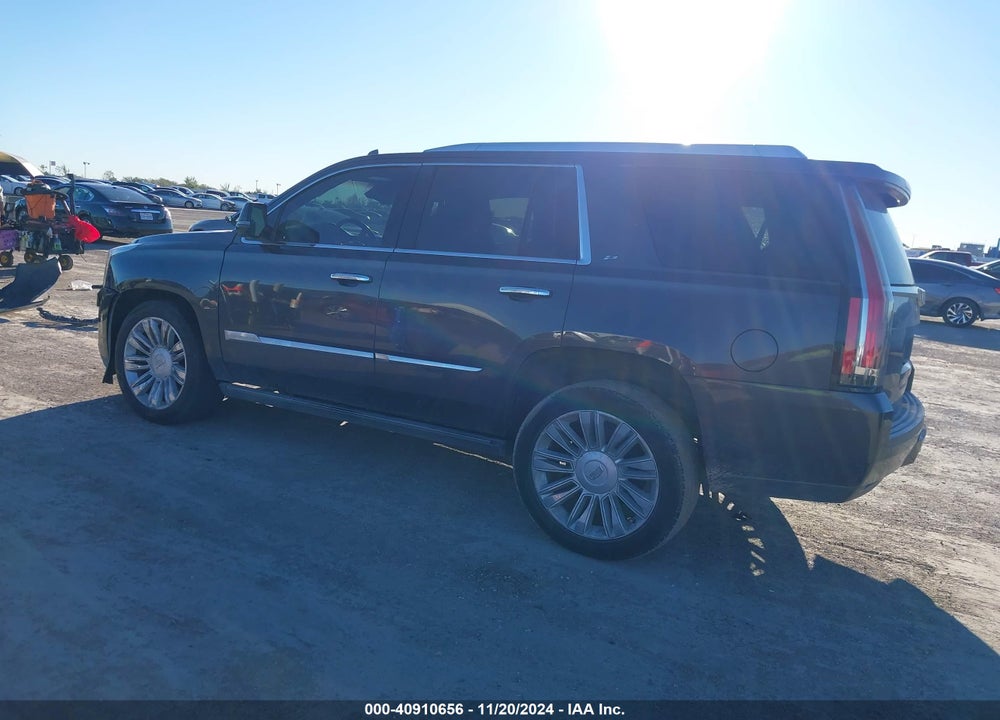 2016 CADILLAC ESCALADE PLATINUM VIN: 1GYS4DKJ9GR113746