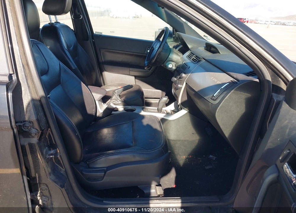 2009 FORD FOCUS SES VIN: 1FAHP36N89W255515