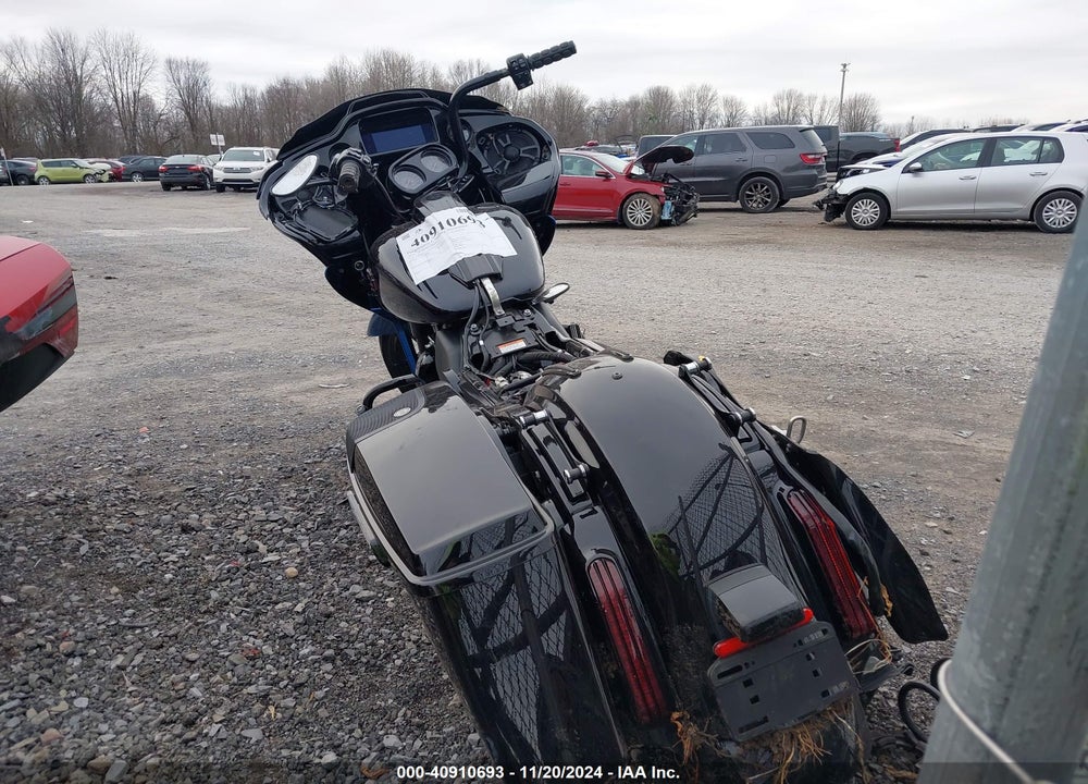 2019 HARLEY-DAVIDSON FLTRXSE VIN: 1HD1TCL1XKB957937