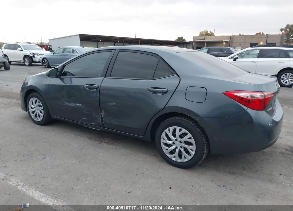 2017 TOYOTA COROLLA LE VIN: 5YFBURHE0HP705917