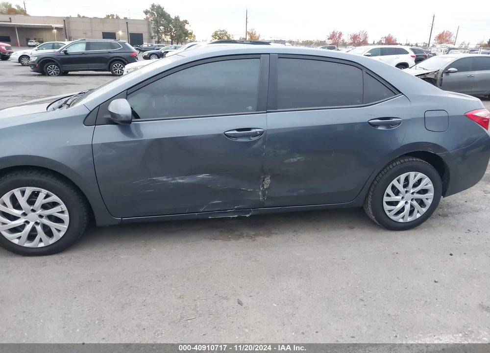 2017 TOYOTA COROLLA LE VIN: 5YFBURHE0HP705917
