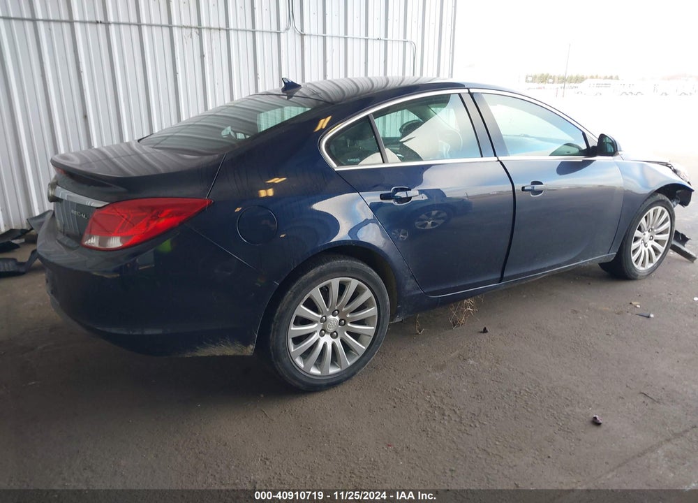 2012 BUICK REGAL VIN: 2G4GR5EK8C9143215