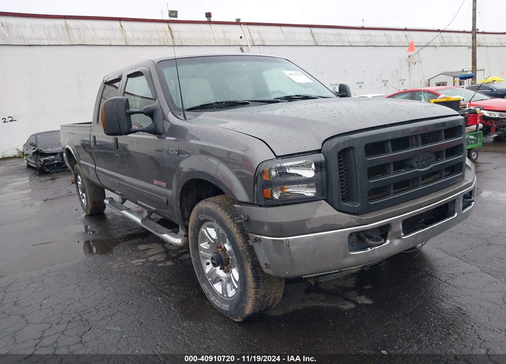 2003 FORD F-350 LARIAT/XL/XLT VIN: 1FTSW31P13EB42563