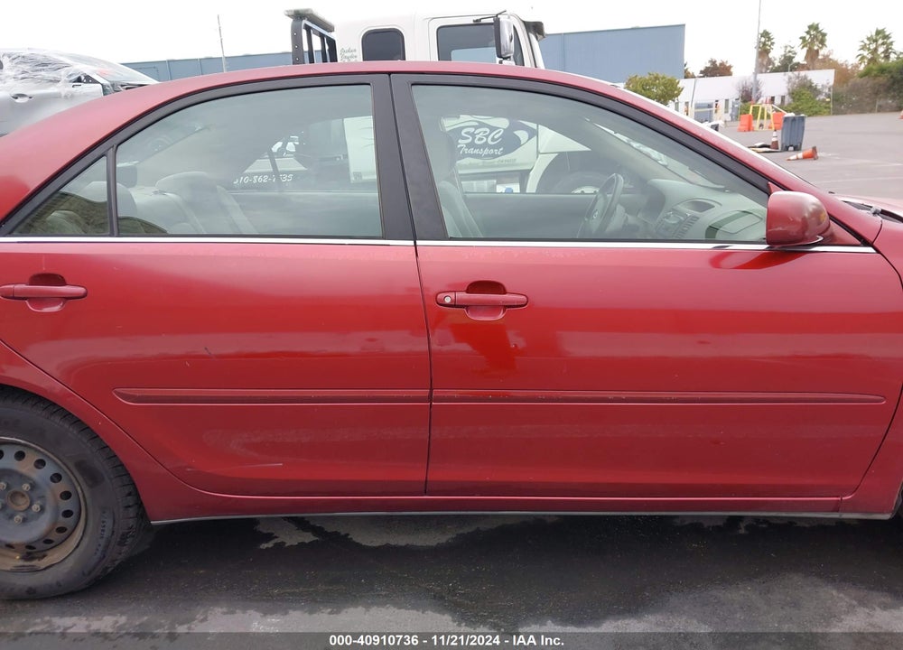 2002 TOYOTA CAMRY LE VIN: JTDBE32K020015983