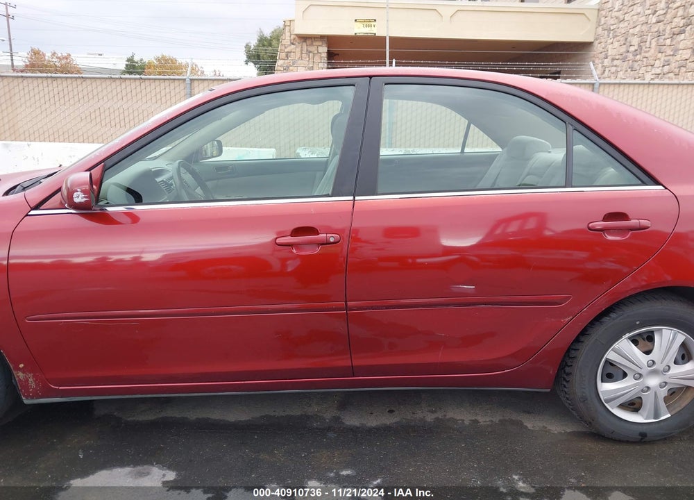 2002 TOYOTA CAMRY LE VIN: JTDBE32K020015983
