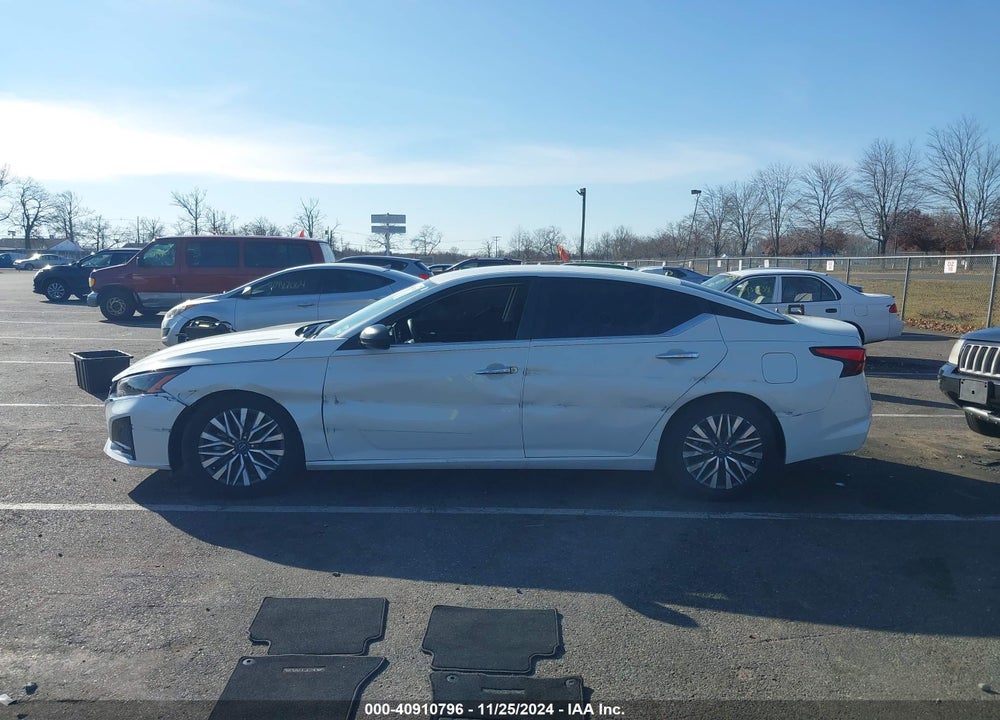2024 NISSAN ALTIMA SV FWD VIN: 1N4BL4DV0RN405987