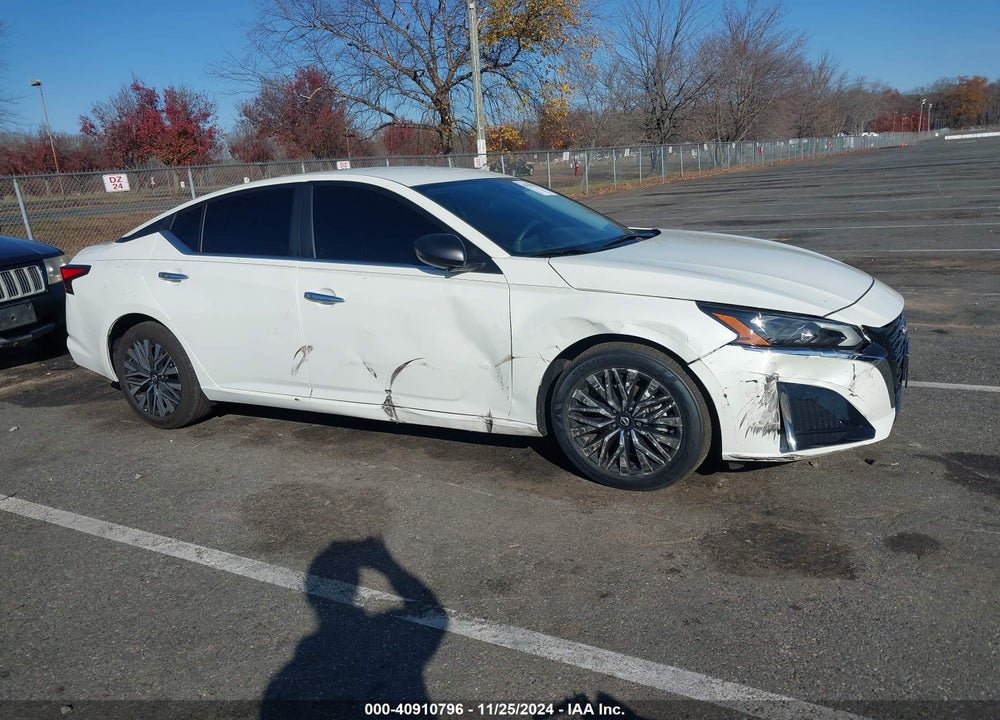 2024 NISSAN ALTIMA SV FWD VIN: 1N4BL4DV0RN405987