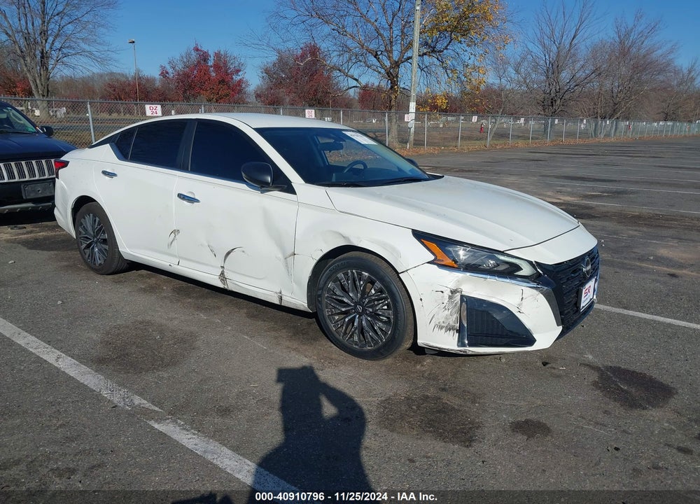 2024 NISSAN ALTIMA SV FWD VIN: 1N4BL4DV0RN405987