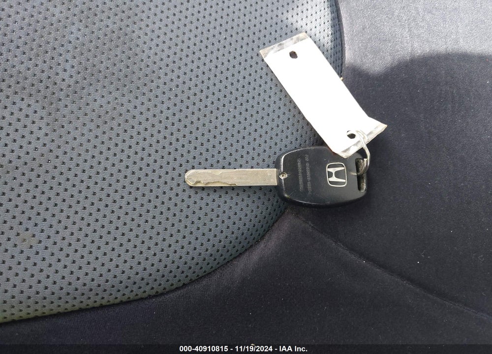 2008 HONDA FIT SPORT VIN: JHMGD38668S028204