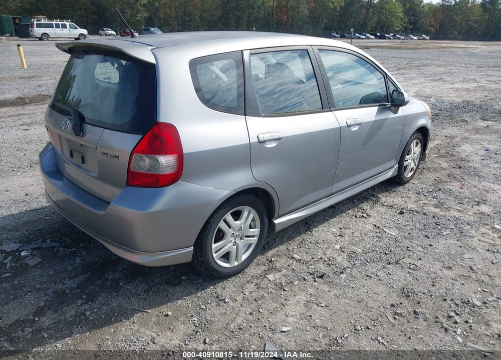 2008 HONDA FIT SPORT VIN: JHMGD38668S028204