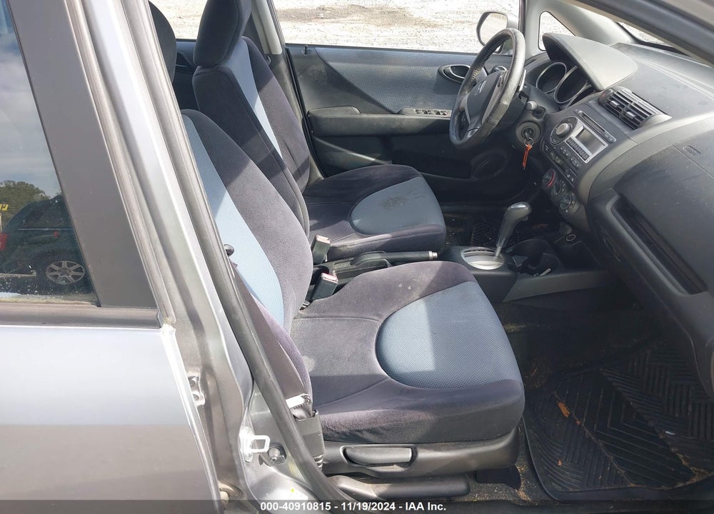 2008 HONDA FIT SPORT VIN: JHMGD38668S028204